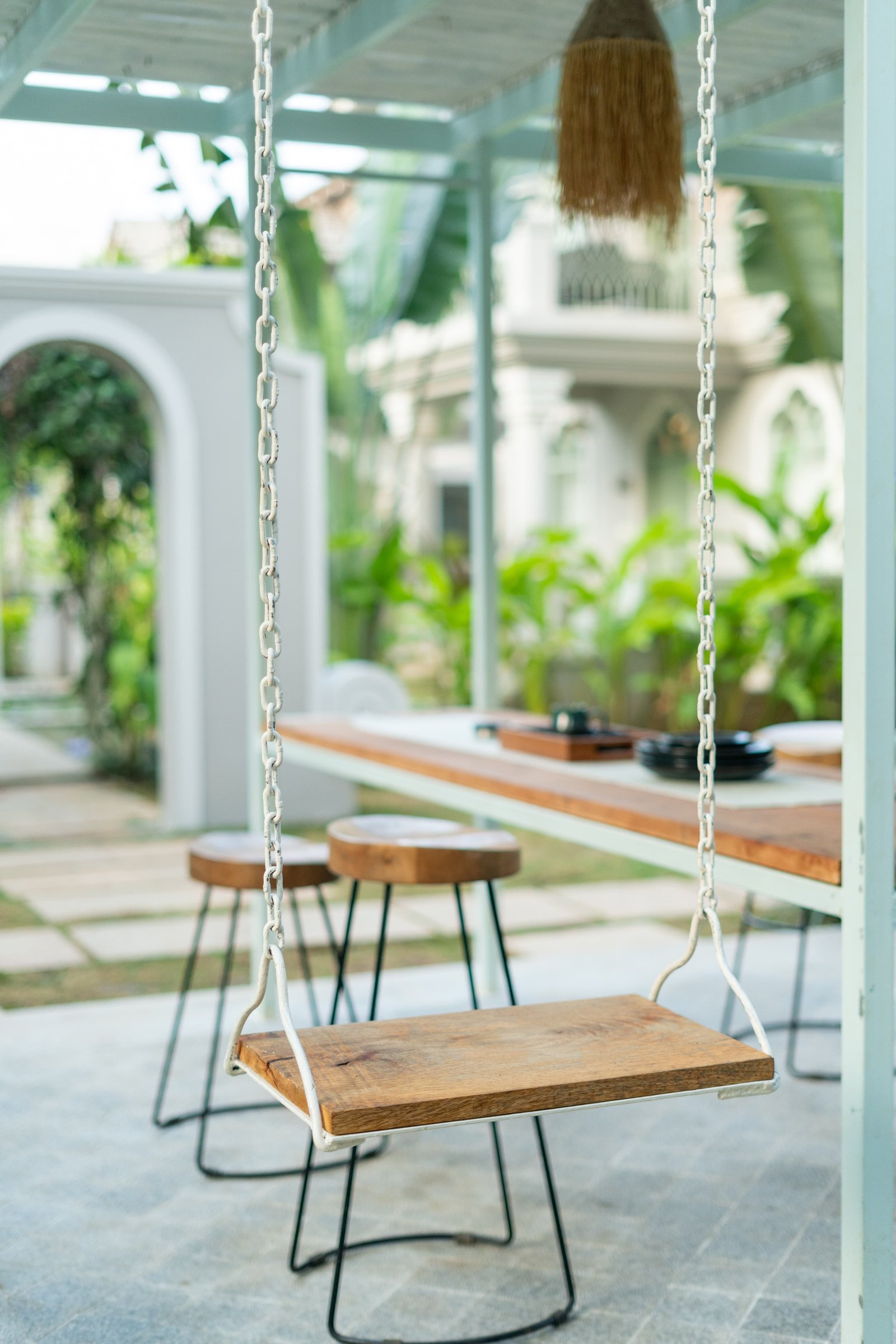 home garden sitting area